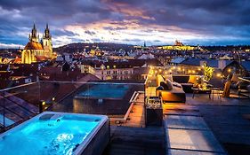 Billionaires Boutique Residence & Premium Suites, Old Town